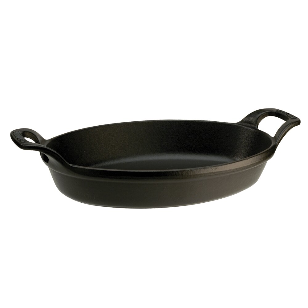  Staub Cast Iron 14.5-inch x 8-inch Covered Fish Pan - Matte  Black, Made in France: Dinner Plates: Home & Kitchen
