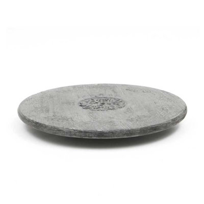 Plateau tournant en bois de manguier fabriqué à la main, parfait pour servir et organiser une table élégante, avec une rotation en douceur et un design durable