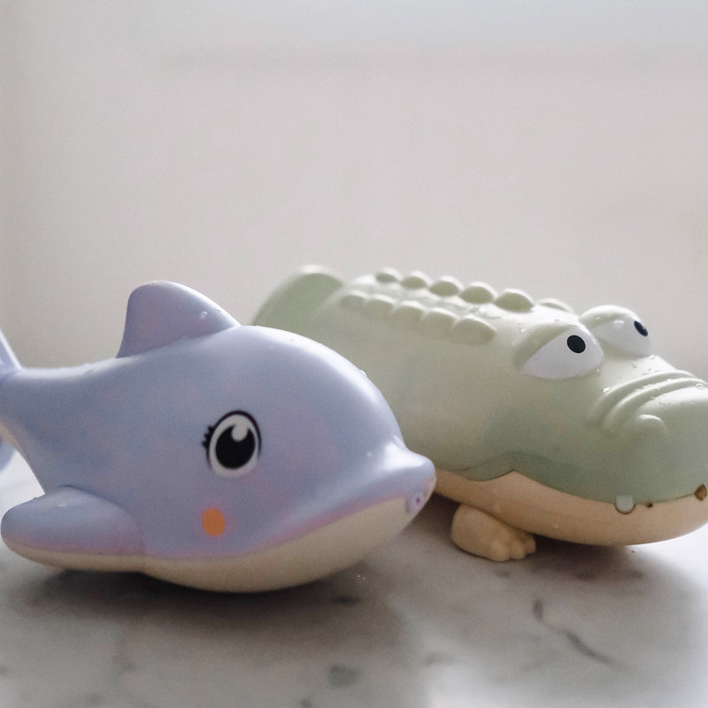 Sunnylife: Water Squirters - Dolphin pastel lilas - Poignée à remplir d'eau