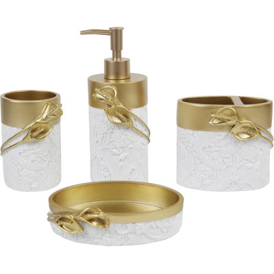 Bathroom accessory set