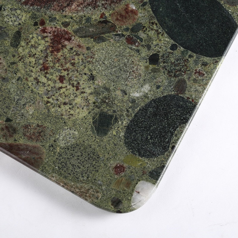 Planche à découper 20 po x 16 po en granit naturel, Twister - vert