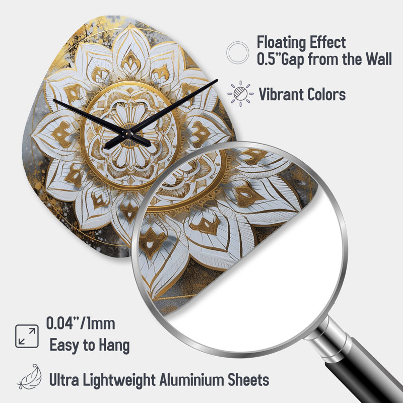 Horloge murale asymétrique en métal blanc et or Mandala V - Boho Mandala, Petit