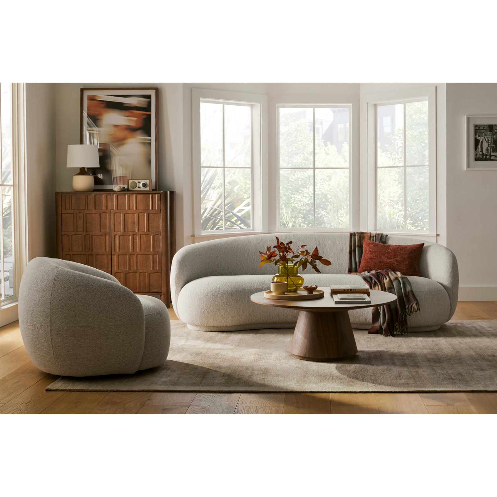 Simona 81.9" Curved Sofa