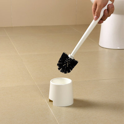 Brosse de toilette compacte moderne avec poils durs et support, nettoyage de salle de bain à longues poignées