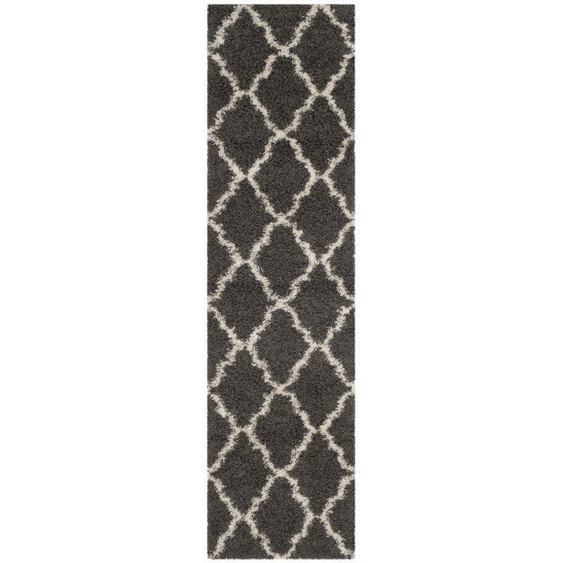 Tapis géométrique gris foncé / ivoire Ines, Tapis de couloir 2 pi 3 po x 6 pi