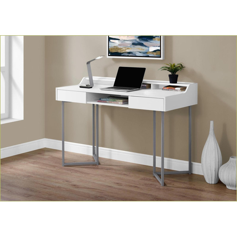 Bureaux | Bureau d'ordinateur 48 po avec tiroirs de rangement Casiers | Métal blanc stratifié gris | Panneau de fibres à densité moyenne | Blanc