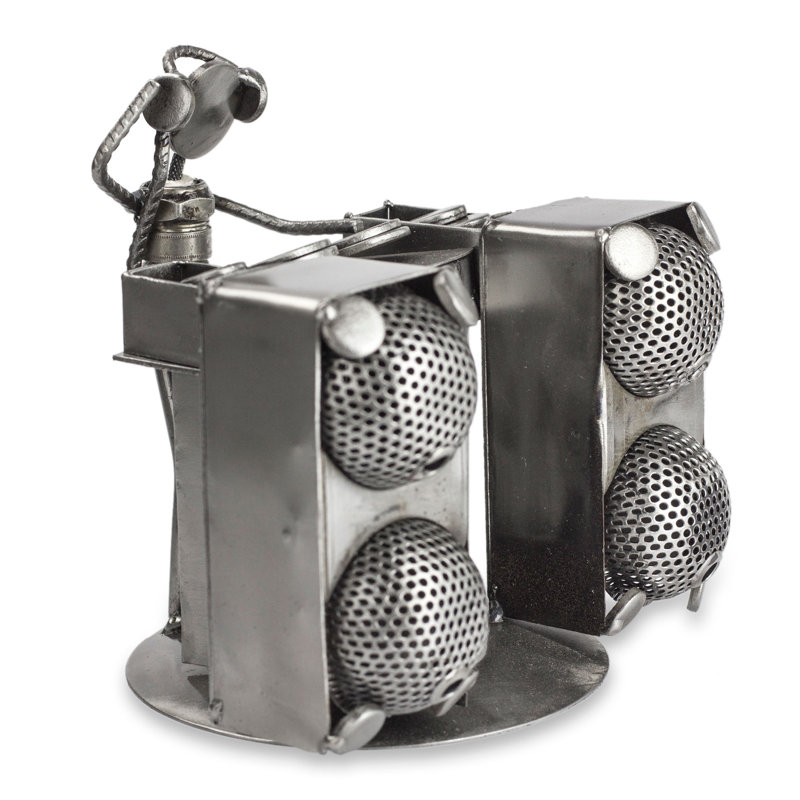 Figurine rustique dj auto part Freshour