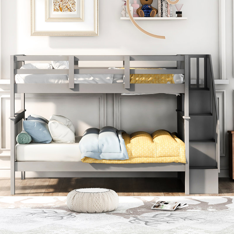 Lit superposé d'escalier gris pour chambre à coucher et dortoir. Avec garde-corps de rangement. Fabriqué en bois massif. Rangement élargi. Accès sécuritaire à l'escalier. Options de configuration polyvalentes. Aucune boîte à ressorts nécessaire. 250 lb