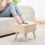 Petit tabouret d'appoint avec repose-pieds en bois-1303797757