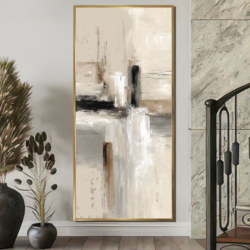 "Brown and Black Brushstroke", peinture abstraite sur toile brune, H 60 po x l 28 po, Cadre flottant, Doré