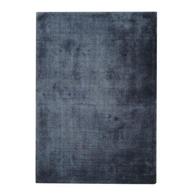 Dove handloomed Viscose Ruby Red Area Rug
