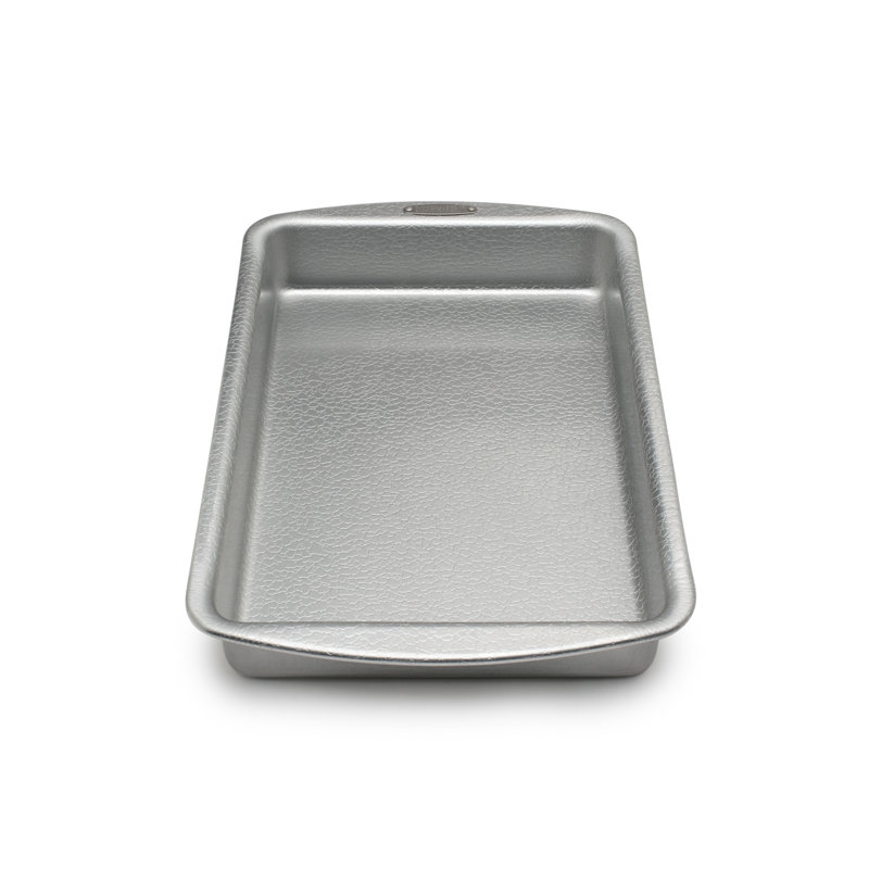 Doughmakers Classic Cake Pan