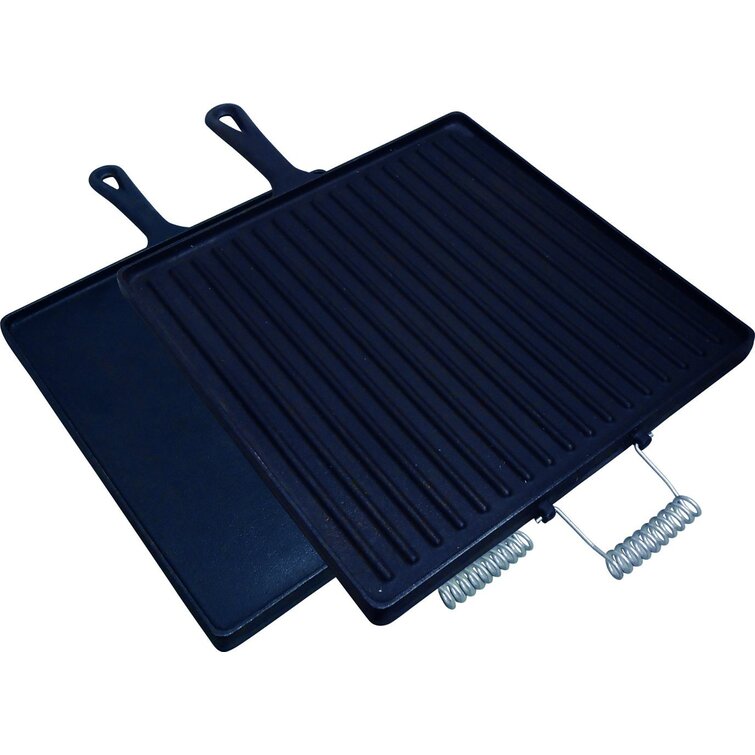 King Kooker Preseasoned Cast Iron Griddle and Pan Set in the Grill