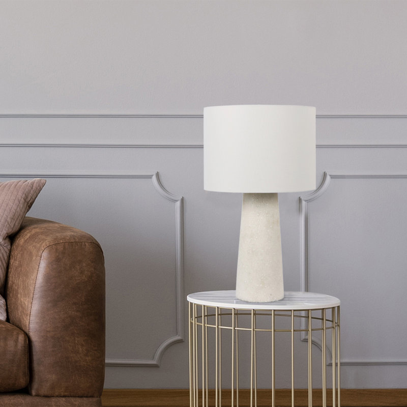 Lampe de table en pierre Gemia, H 24 po x l 14 po x P 14 po