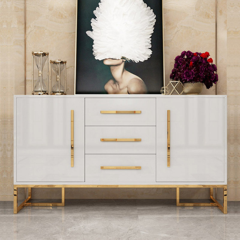 Simple Yet Luxurious Sideboard, 33.46" H x 59.06" W x 15.75" D