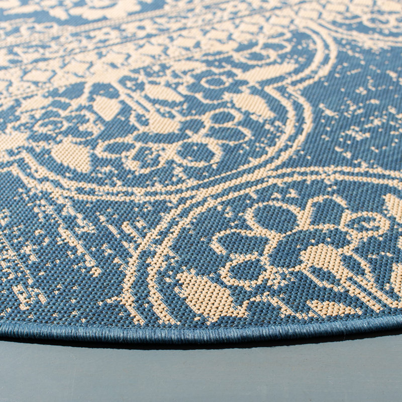 Tapis d'intérieur / extérieur crème / bleu de style sud-ouest Danya, Rectangle 4 pi x 6 pi