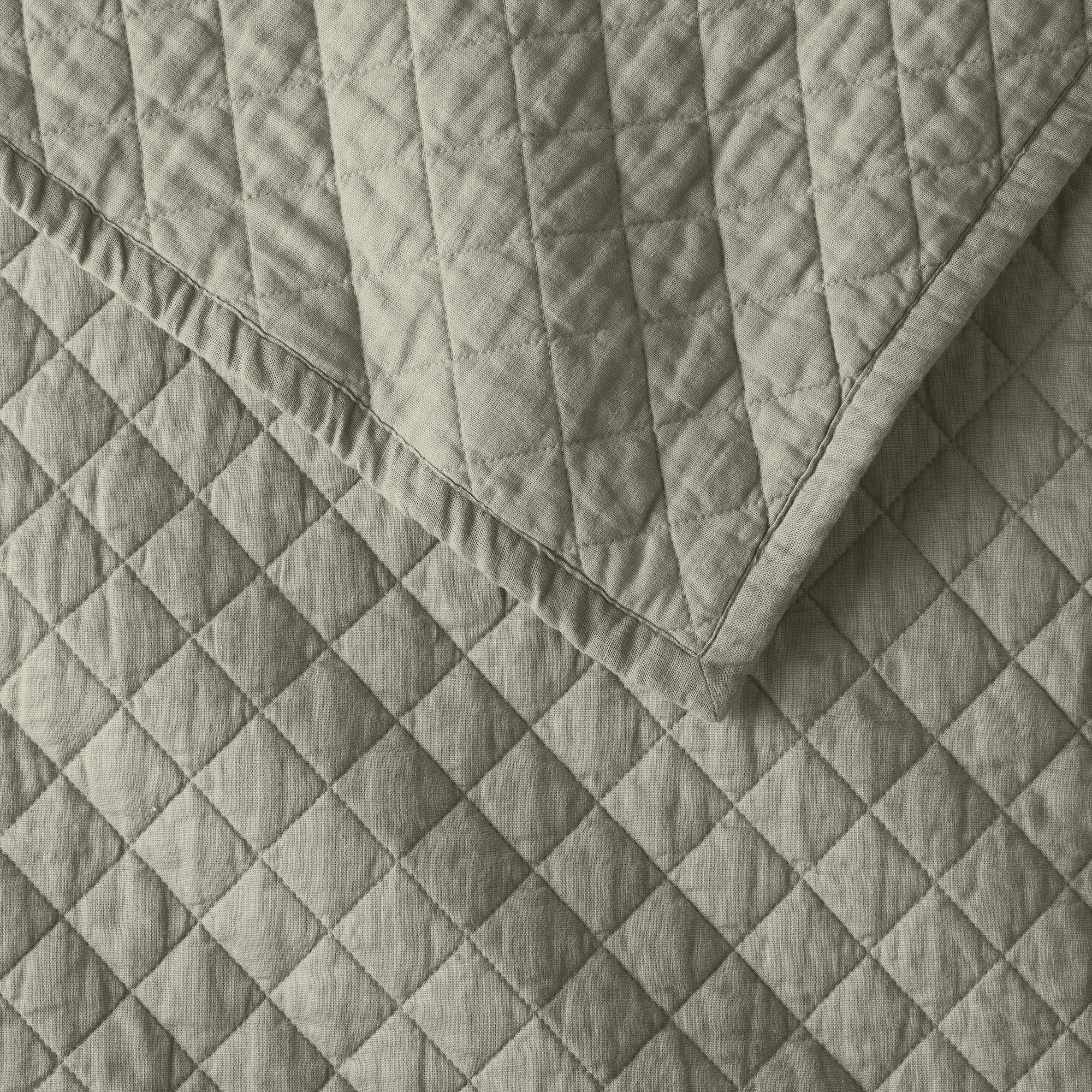 Jeffen Linen Blend Quilt, Full/Queen Quilt, Sage