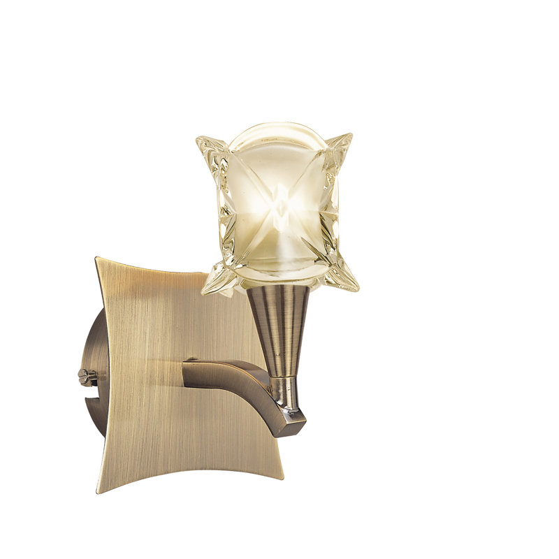 Norfolk Armed Sconce, Brass