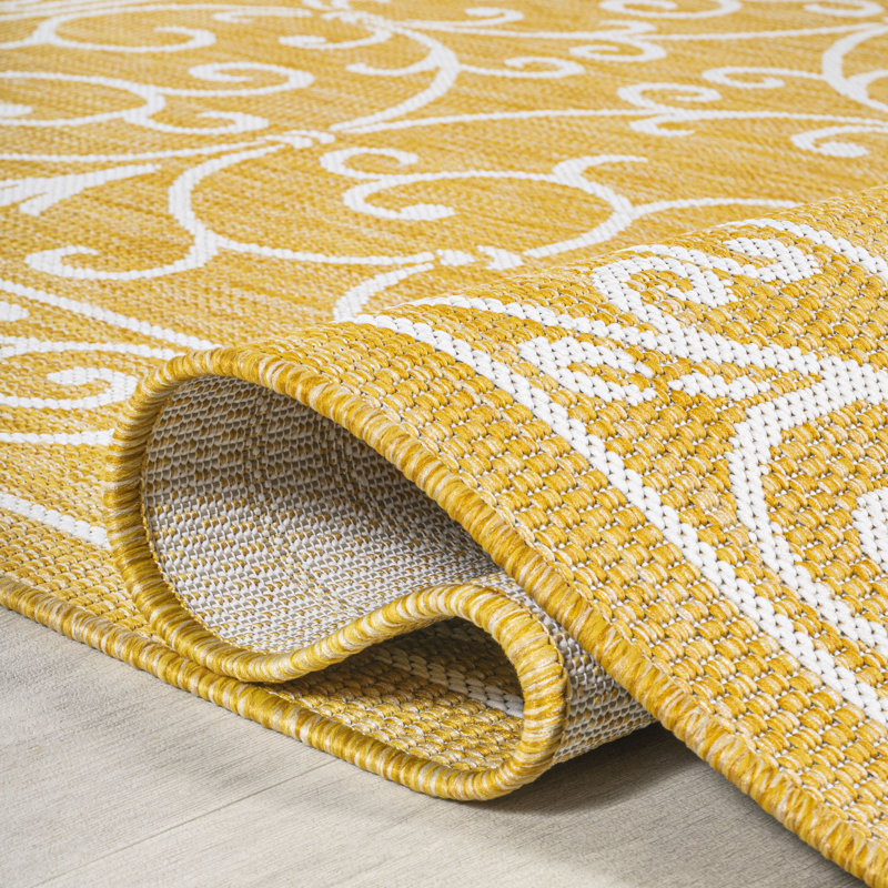 Tapis d'intérieur / extérieur jaune tissé texturé Debbe, Rectangle 9 pi x 12 pi
