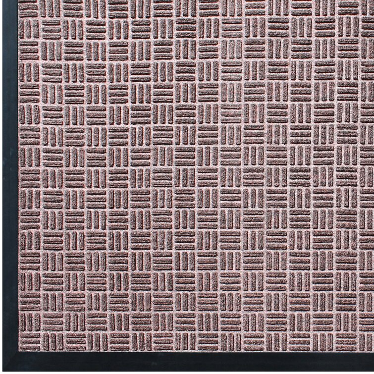 https://assets.wfcdn.com/im/52904306/resize-h755-w755%5Ecompr-r85/1223/122369938/Non-Slip+Geometric+Outdoor+Doormat.jpg