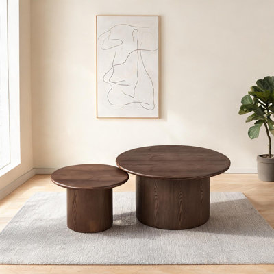 Ensemble de 2 tables basses rondes classiques en bois manufacturé brun classique, style emboîté pour le salon, style traditionnel