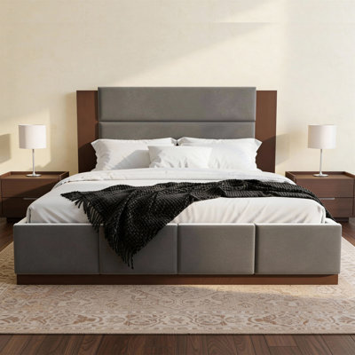 Structure de lit plateforme tapissier avec tête de lit en bois allongée