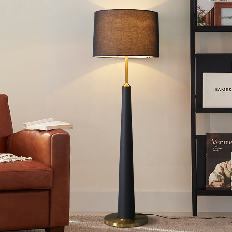 Lampes sur pied en fer noir, Noir et or, Noir