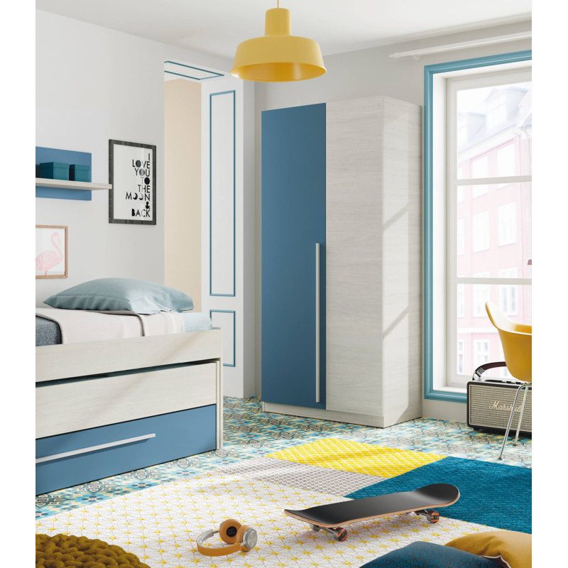Chrisley Wardrobe Abilene, Bedroom With 2 Hinged Doors, Cabinet With 3 Shelves And Clothes Hanger Bar