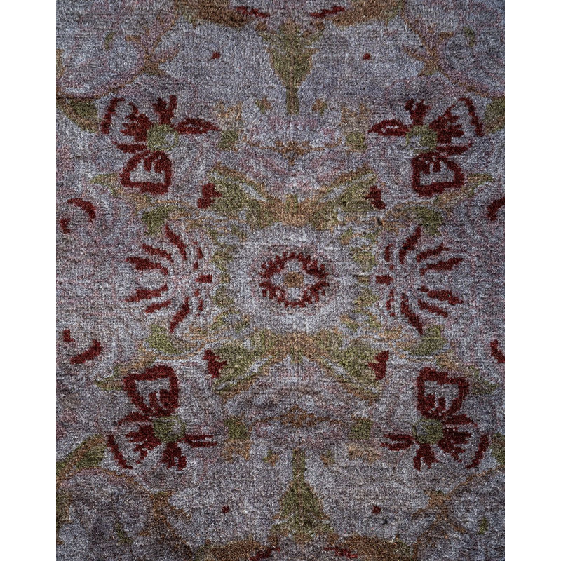 Fine Vibrance One-of-a-Kind 4' 7" X 6' 10" Hand Knotted Area Rug