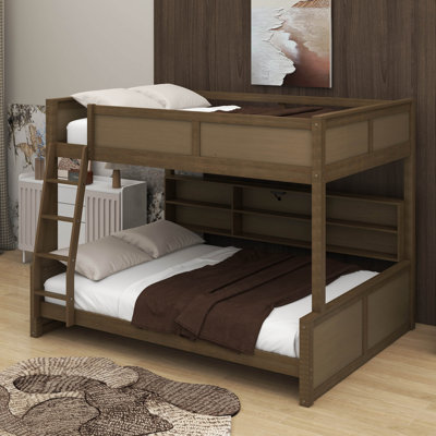 Lit double superposé au-dessus de grand lit double avec armoires de rangement et port USB