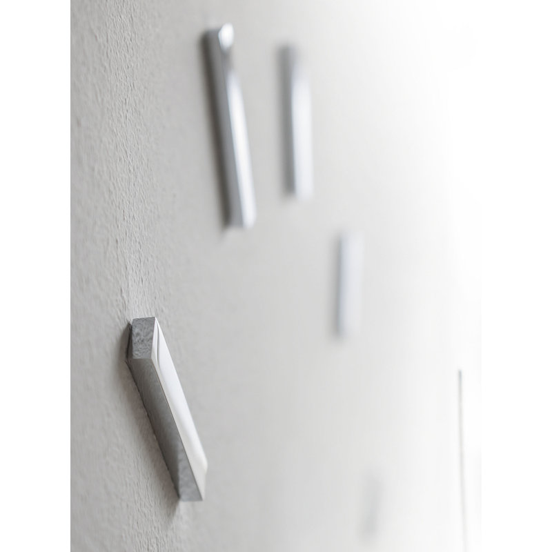 Puntos Suspensivos Metal Analog Wall Clock, Chrome