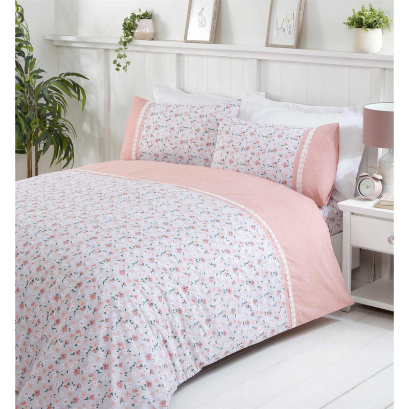 Brill Floral Bedding with Pillowcases Included, Kingsize - 2 Standard Pillowcases, Blush