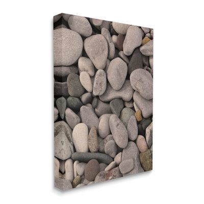 «Divers Beach Pebbles Composition Floater» par Lil 'Rue
