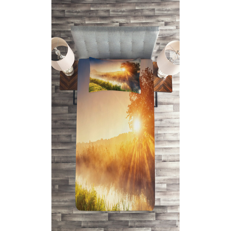 Rustic Polyester Coverlet, Twin Bedspread + 1 Sham