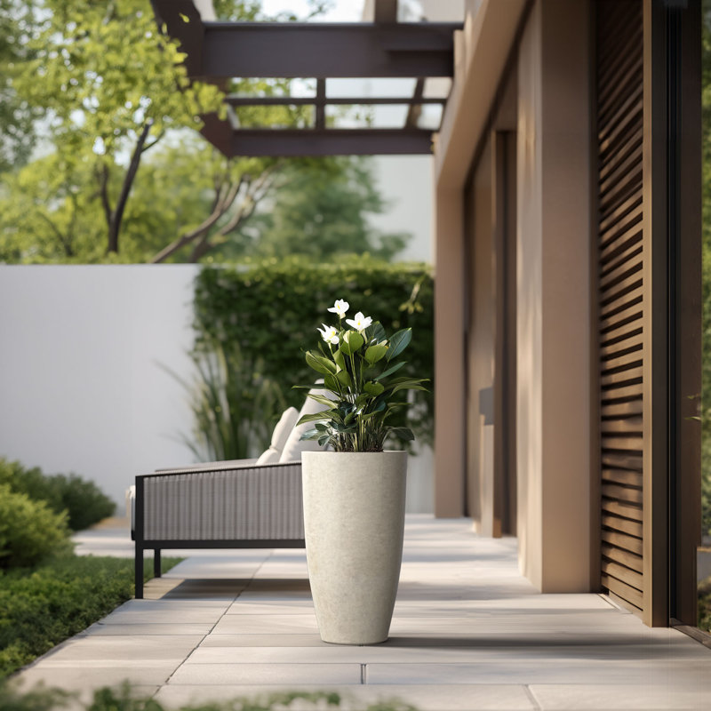 Iriyana Handmade Pot Planter, Pale Yellow