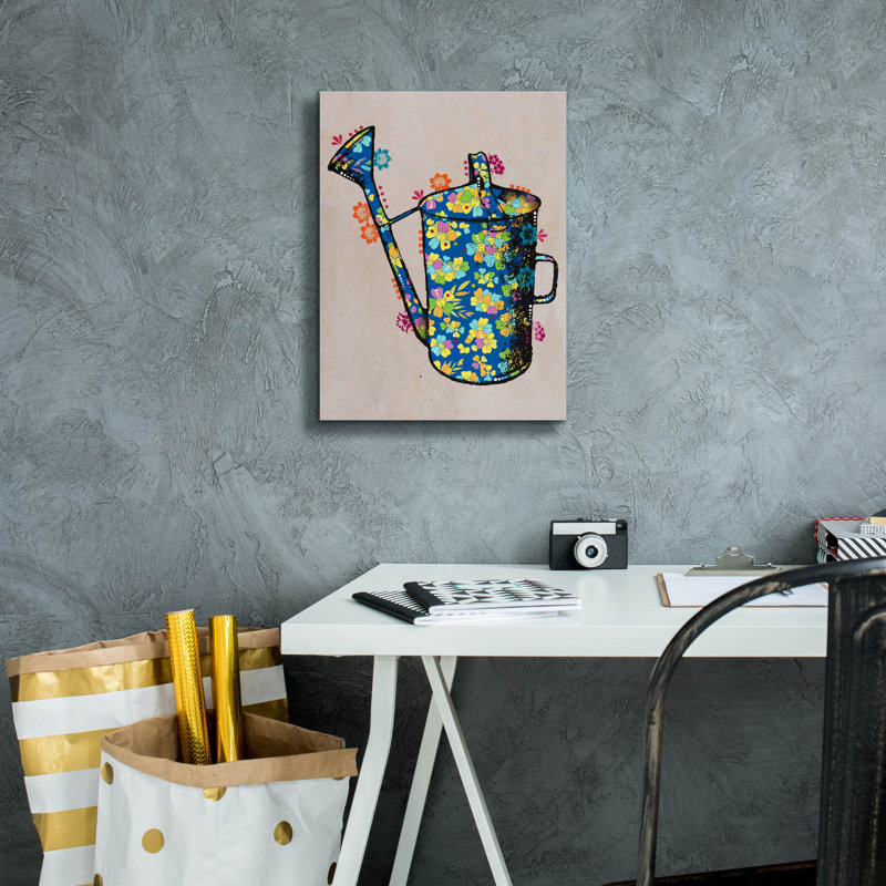 «Watering Can» par Dean Russo, art mural sur toile, H 16 po x l 12 po x P 0,75 po