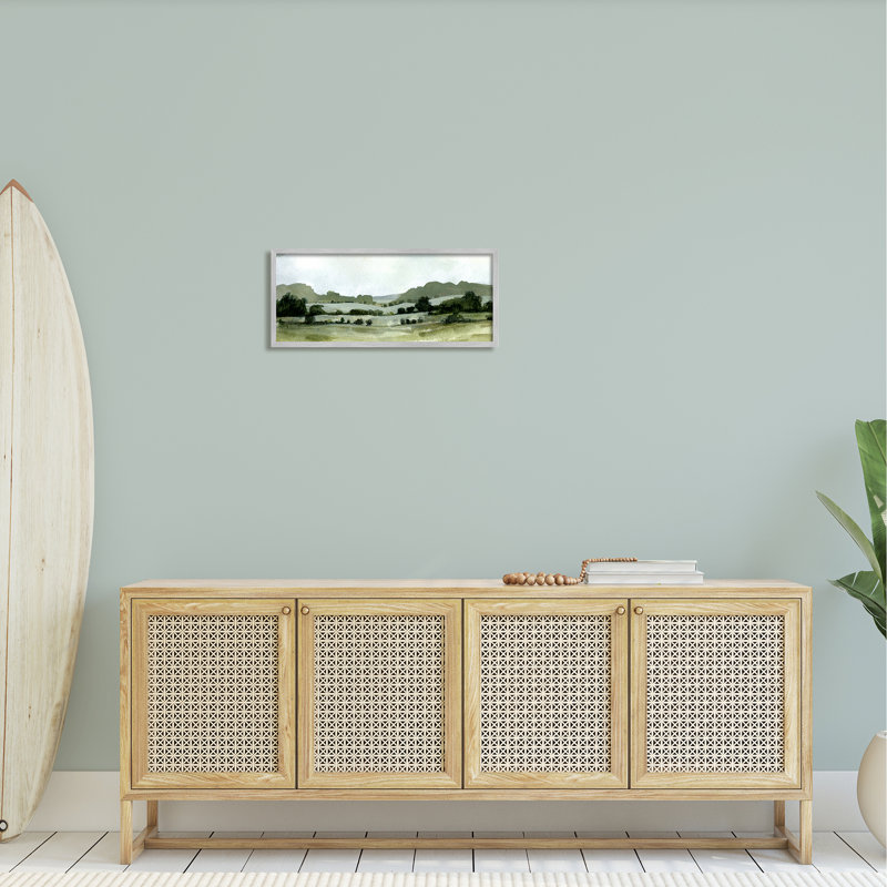 Distant Rolling Hills, paysage de prairies champêtres par Emma Caroline - peinture sur toile à cadre flottant