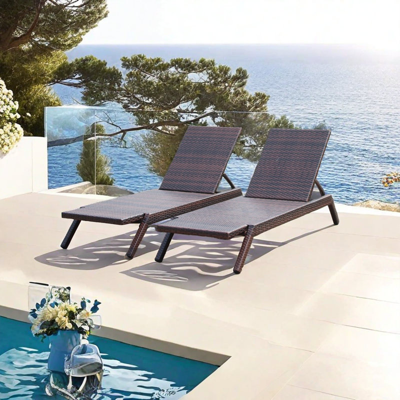 Chaise longue d'extérieur en osier Krashana