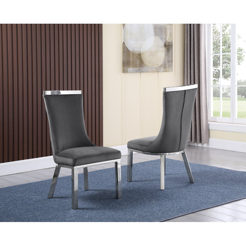 Chaise d'appoint rembourrée Felizardo en gris foncé, Gris foncé, Argent