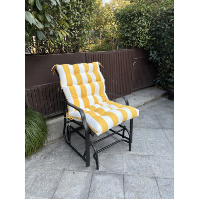 Ensemble de 2 coussins de chaise de patio à haut dossier, coussins de chaise berçante touffetés, coussins Adirondack pour chaise de bureau de jardin, 44 po x 22 po x 4 po, 2 paquets - jaune / blanc