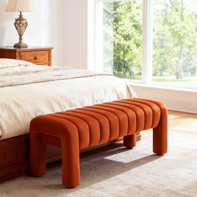 Banc rembourré sans dossier Oyan, H 17 po x l 43,3 po x P 17,3 po, Velours rouille