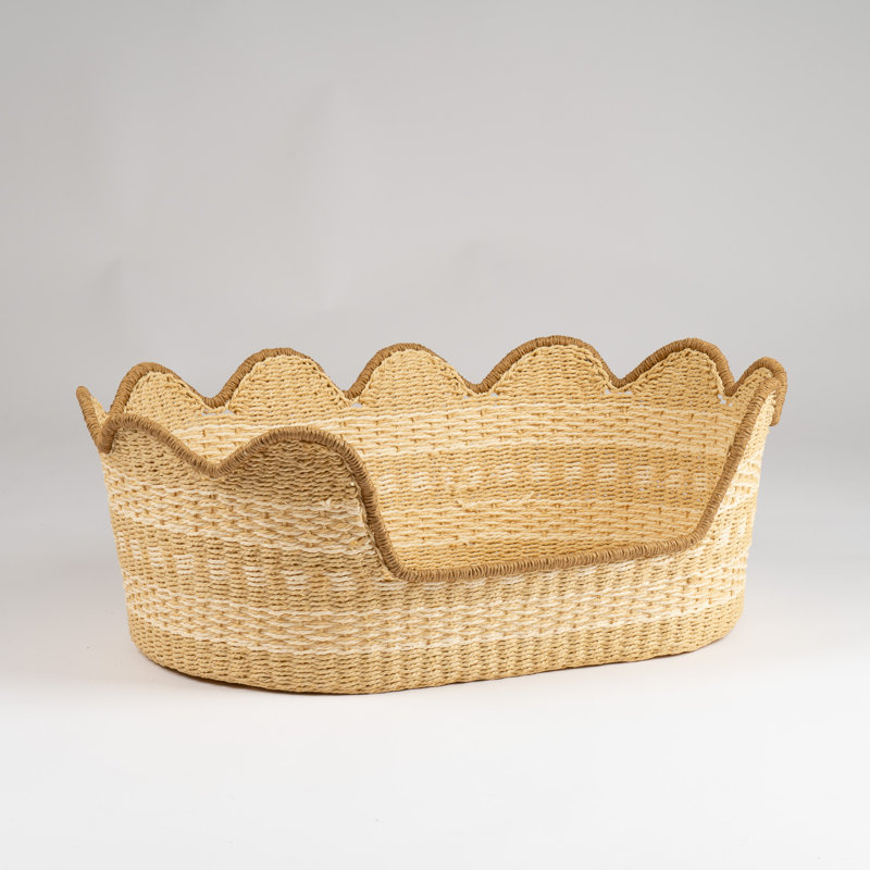 Natural & Cream Scallop Pet Bed with mat, 24cm H x 64cm W x 42cm D, Small (11 -25 lbs)
