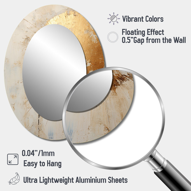 Or et peinture beige Fusion I - Grand miroir mural ovale sur métal, 40 po x 30 po
