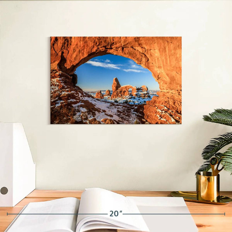 Kavia Arches Through An Arch, 8" H x 12" W
