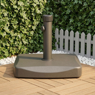 Square umbrella base with 55-pound capacity.