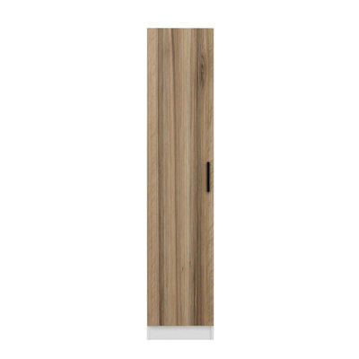 Nichlas Closet System
