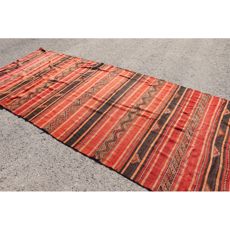 Grand kilim turc fait à la main avec des rayures rouges et noires pour un décor de salon et un tapis de style bohémien