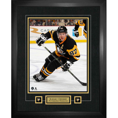 Art mural encadré 25,5 x 31,5 par Sidney Crosby Pittsburgh Penguins Skating 
