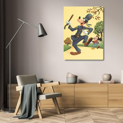 Officer Goofy MCG-D1381