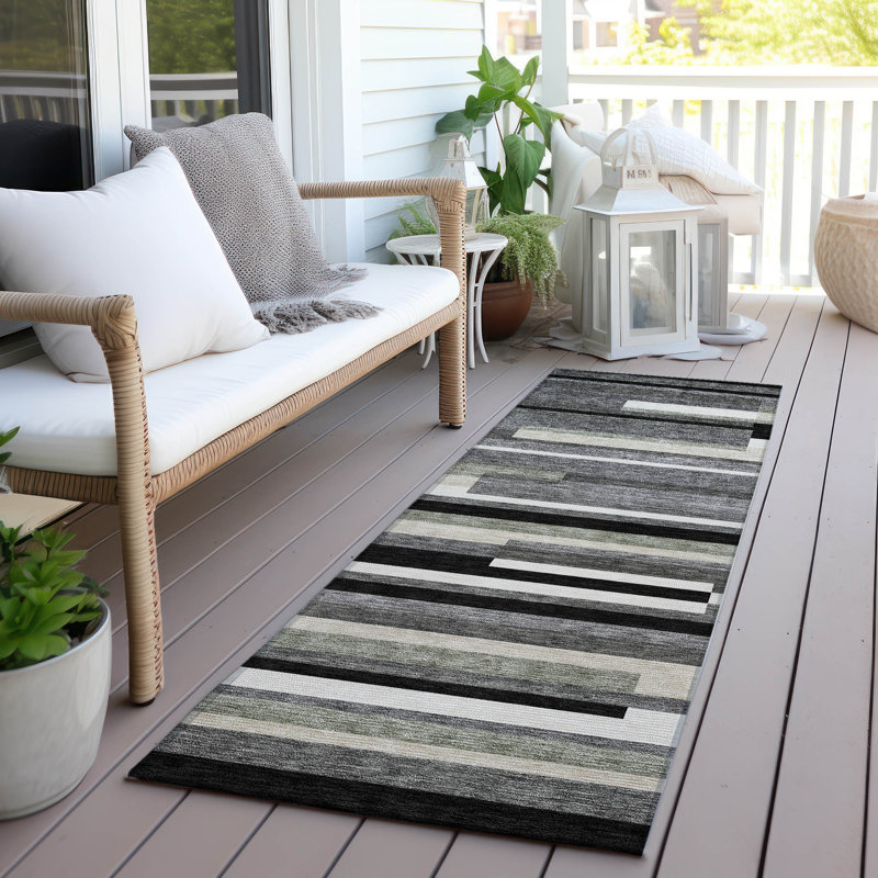 Malchow Washable Striped Indoor / Outdoor Rug, Runner 2'3" x 7'6"